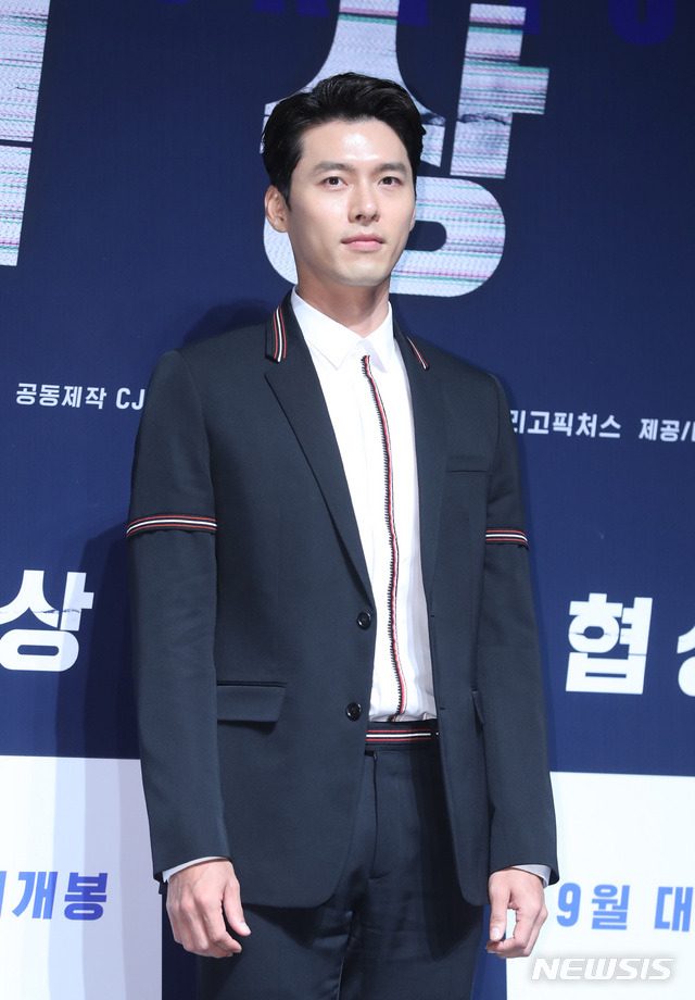 [현빈] 독특한 스타일을 많이 시도하는 현빈과 스타일리스트.jpg | 인스티즈