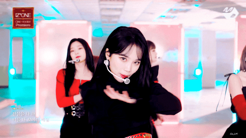 그렇게 귀하다는 비주얼 + 메인보컬 꽉찬 육각형 여자 아이돌 .gif | 인스티즈