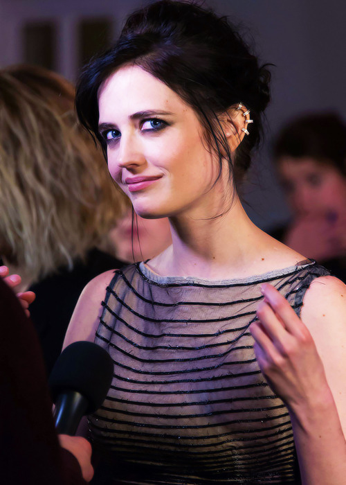 가족들의 못생긴 유전자만을 모아만들어도 외모가 평균이상이였을겁니다 | 인스티즈