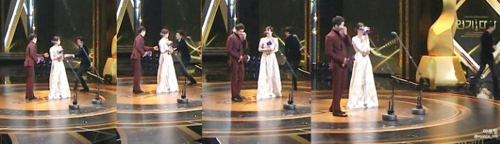 송중기한테 휴지 배달 가는 박보검.gif | 인스티즈
