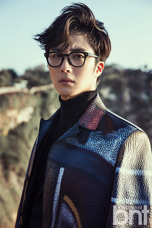 안경 쓴 남자는 잘생겼다 | 인스티즈