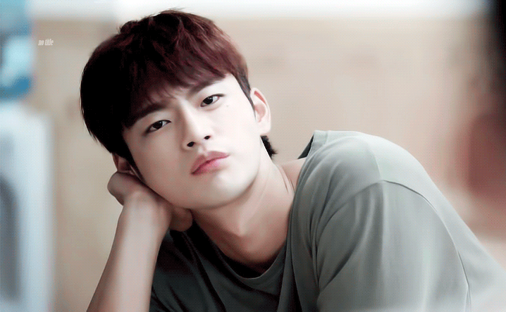 [하늘에서내리는일억개의별] 엮이면 인생 조질 것 같은데 자꾸 신경쓰이는 놈.gif | 인스티즈
