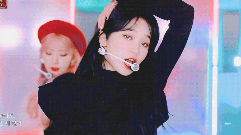 그렇게 귀하다는 비주얼 + 메인보컬 꽉찬 육각형 여자 아이돌 .gif | 인스티즈