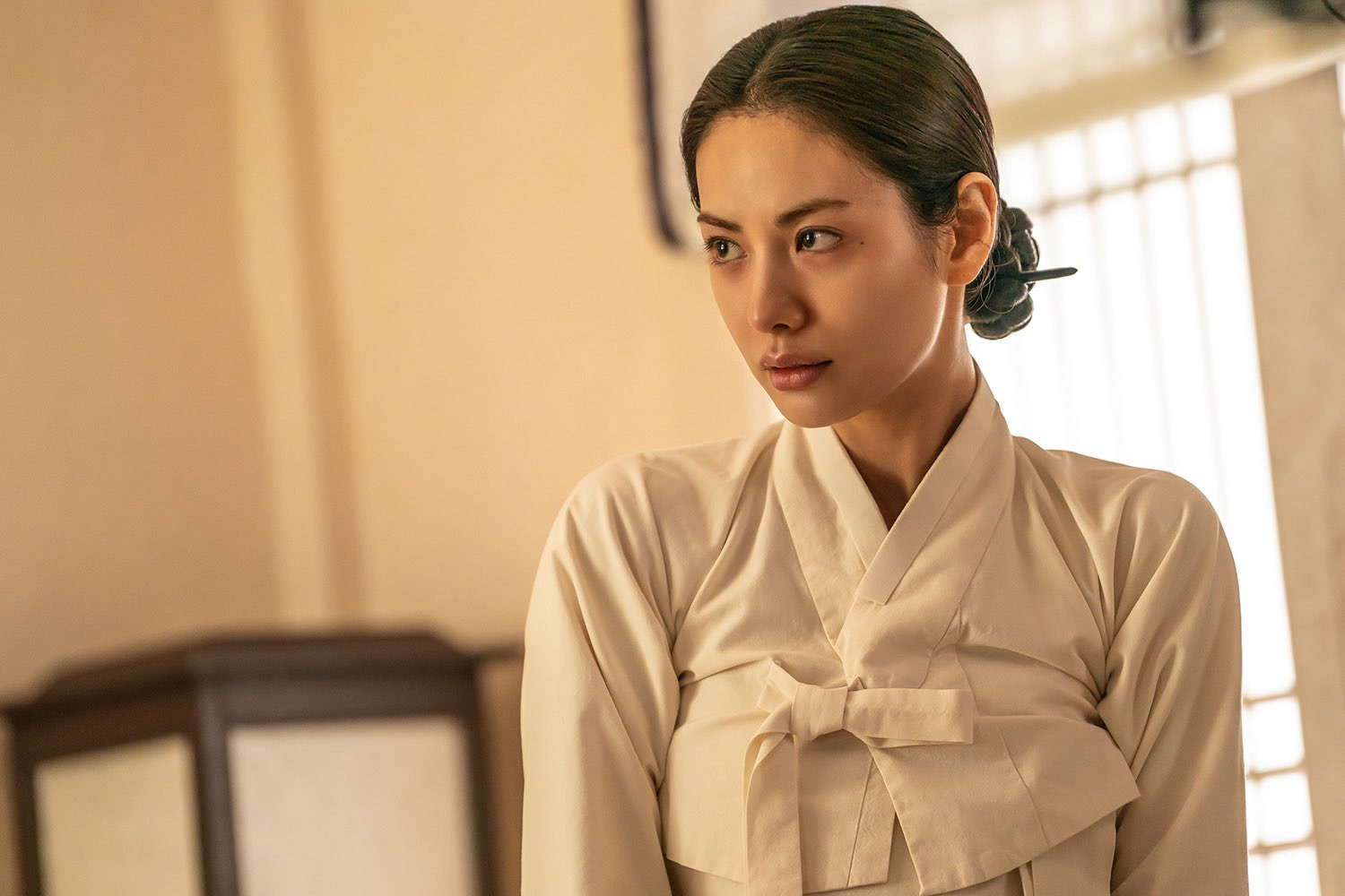 넷플릭스 오리지널 드라마 스캔들 첫 스틸 공개.jpg | 인스티즈