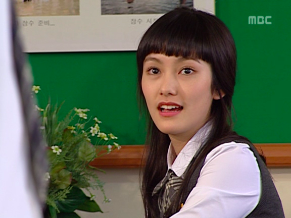 [거침없이하이킥] 짜리 강유미VS목돌이 나혜미.jpg | 인스티즈