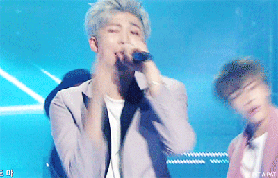원래 힙합그룹이었던 방탄소년단 원년 멤버.gif | 인스티즈
