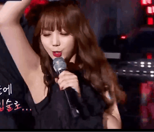 덕선이 겨드랑이.GIF (feat.러블리즈 케이) | 인스티즈
