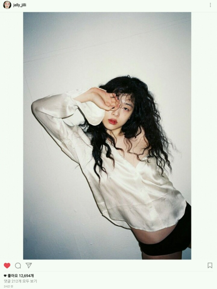2시간 전에 올라온 따끈따끈한 설리 인스타 사진 | 인스티즈