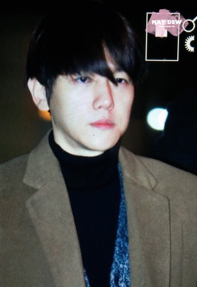 리프팅이 시급해보이는 백현 | 인스티즈