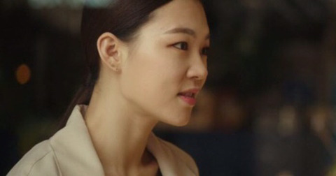 귀밑 턱선이 있는 L라인 가지고 있는 연예인들 | 인스티즈