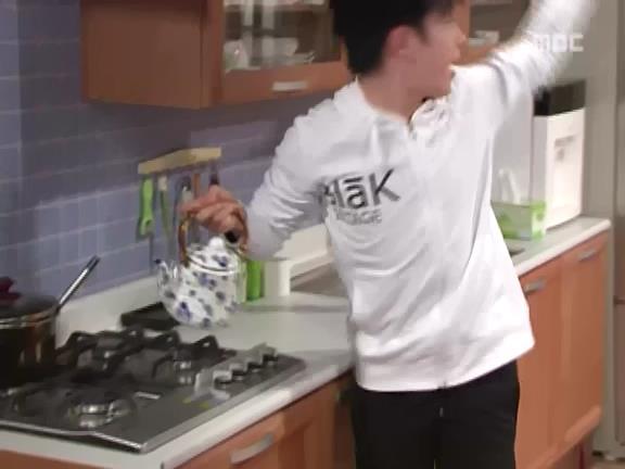 [거침없이하이킥] 다 바꿔버리는 문희 ㅋㅋㅋㅋㅋㅋㅋ.jpg | 인스티즈