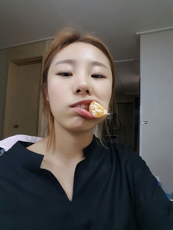 예쁘고 매력쩔고 얼굴 막쓰는 여자 아이돌 | 인스티즈