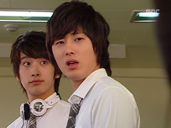 [거침없이하이킥] 짜리 강유미VS목돌이 나혜미.jpg | 인스티즈