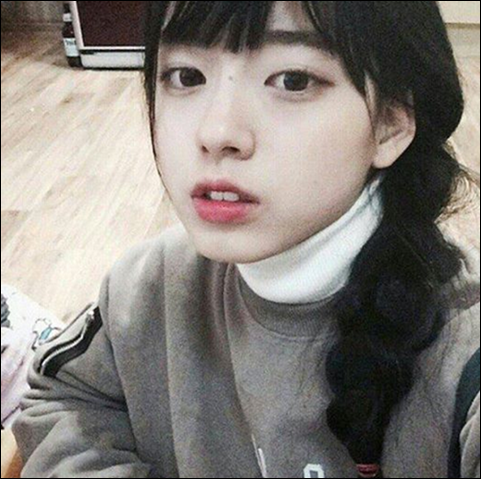 앞니에 딱밤한번 때려보고싶게생긴 신세휘 | 인스티즈