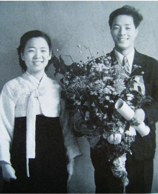 한국 근대사에서 전무후무한 인물이긴 했던 엔초비 프린스 김영삼 전대통령.jpg | 인스티즈