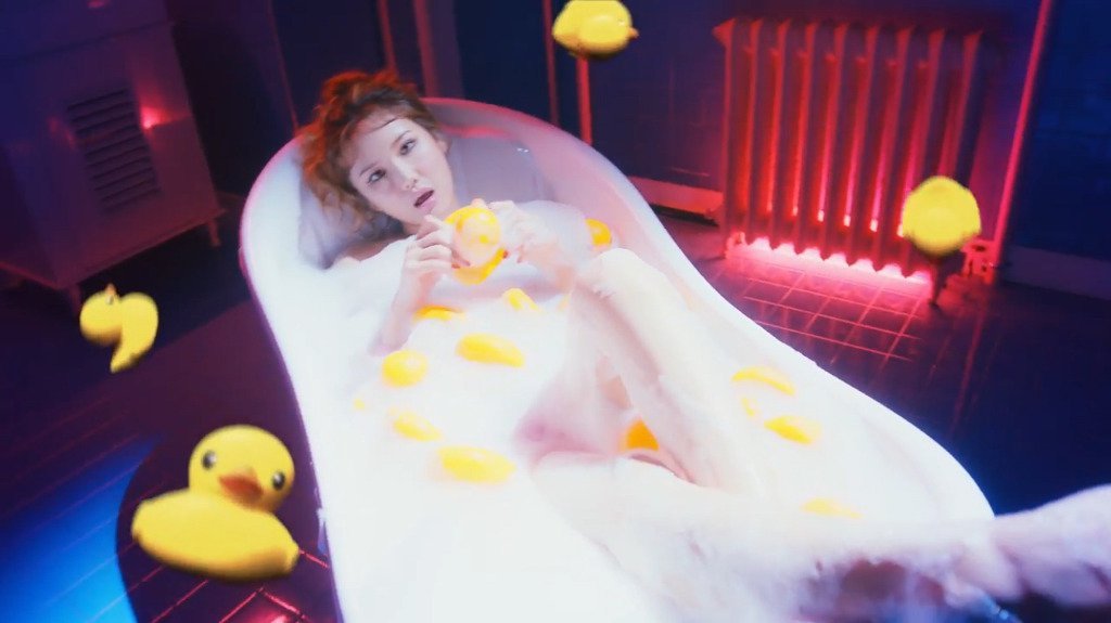 노림수가 대놓고 많은 EXID 신곡 뮤비.JPG | 인스티즈