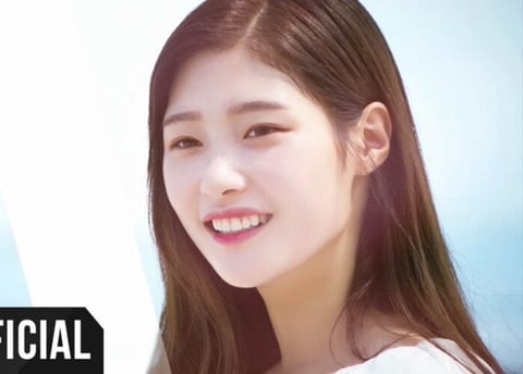 귀밑 턱선이 있는 L라인 가지고 있는 연예인들 | 인스티즈