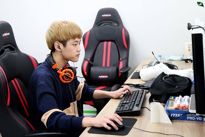 [오버워치] 훈훈한 외모를 가진 오버워치 프로게이머들 | 인스티즈