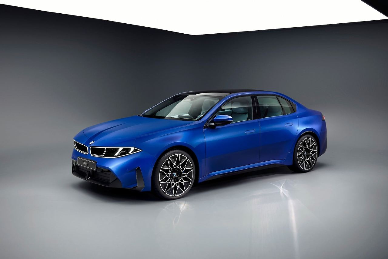 어제 정식 공개된 BMW i3 | 인스티즈