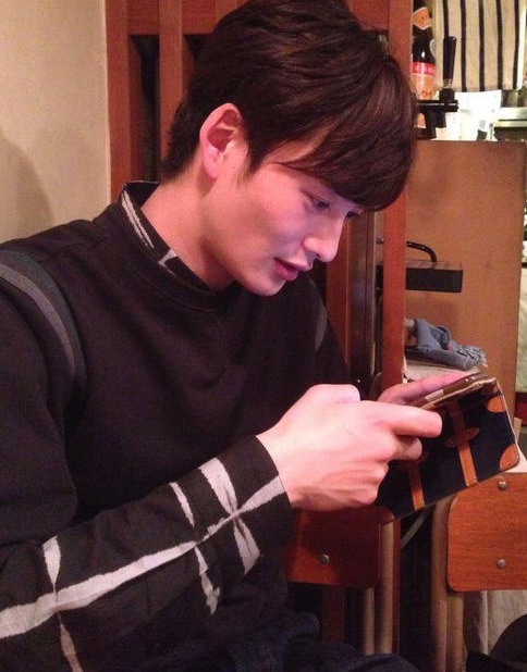 청순하고 여리여리한 분위기의 일본남자배우 2명 | 인스티즈