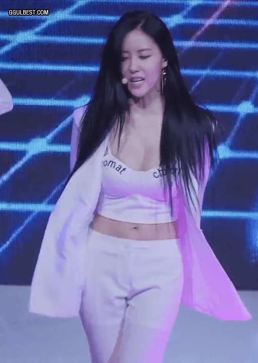 티아라 효민 슴부심.gif | 인스티즈