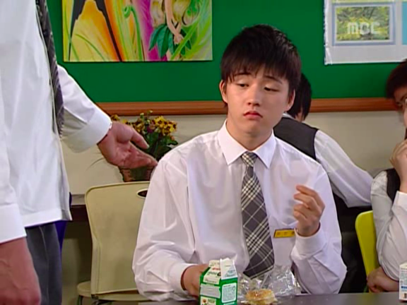 [거침없이하이킥] 짜리 강유미VS목돌이 나혜미.jpg | 인스티즈