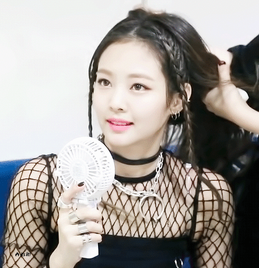 블랙핑크 제니.gif | 인스티즈