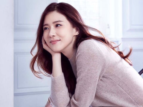 귀밑 턱선이 있는 L라인 가지고 있는 연예인들 | 인스티즈