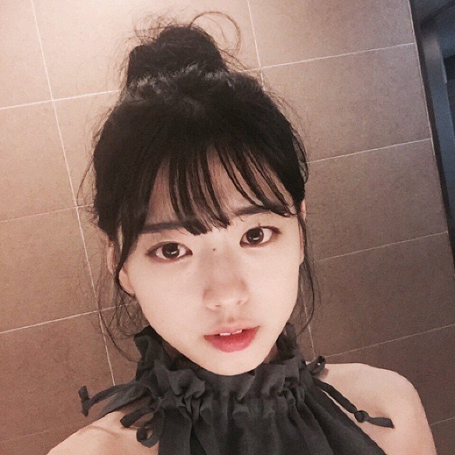 앞니에 딱밤한번 때려보고싶게생긴 신세휘 | 인스티즈