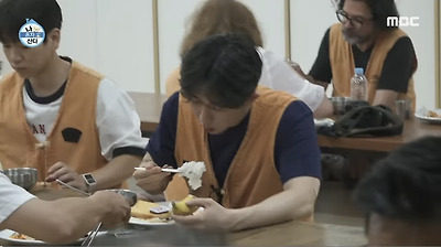 [나혼자산다] 절밥 먹고 입 터진 코쿤 | 인스티즈