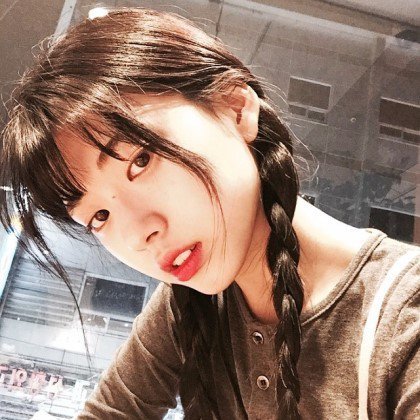 앞니에 딱밤한번 때려보고싶게생긴 신세휘 | 인스티즈