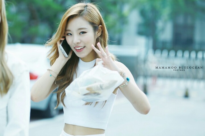 예쁘고 매력쩔고 얼굴 막쓰는 여자 아이돌 | 인스티즈