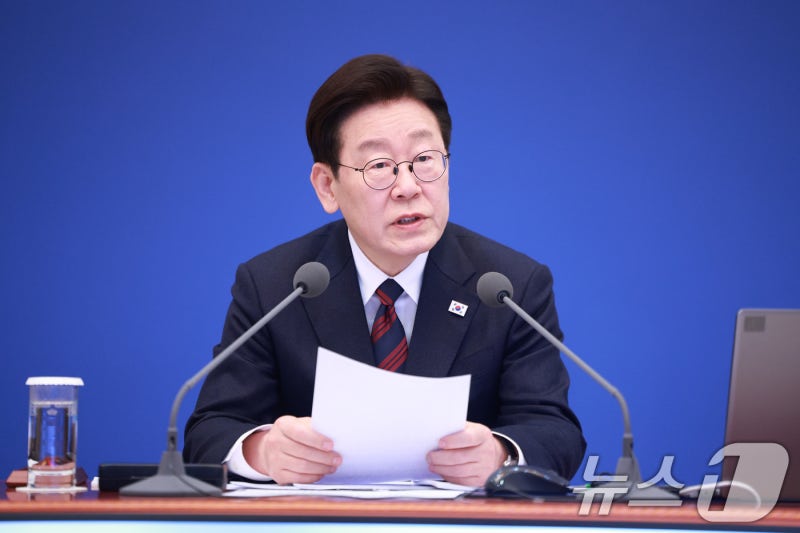 野 "李 대통령, SBS '그알' 사과 요구…진짜 조폭의 협박과 다름 없다" | 인스티즈