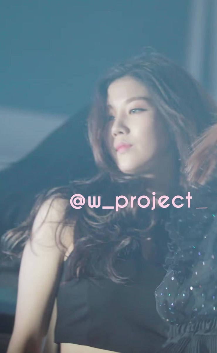 권은비 러블리즈 백댄서 시절.jpg | 인스티즈