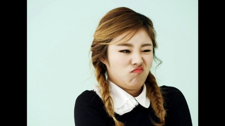 예쁘고 매력쩔고 얼굴 막쓰는 여자 아이돌 | 인스티즈