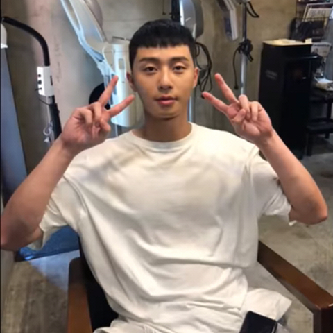 ' 박새로이컷 해주세요 ' 미용사들의 행복한 비명 .jpg | 인스티즈