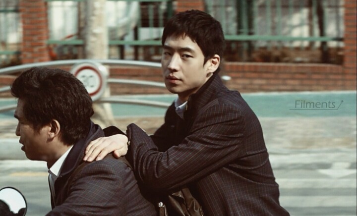 끈질기게 들이대는 연하vs연상 | 인스티즈