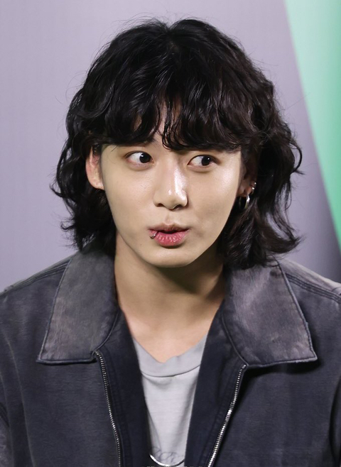 이제 돌판에서 흔히 볼수있는 남돌 장발 스타일링.jpg | 인스티즈