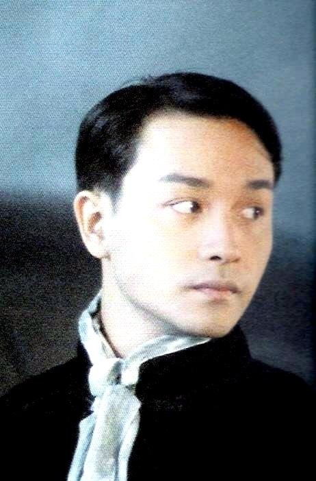 여자들이 실제로 보면 반한다는 故장국영 눈빛.jpg | 인스티즈