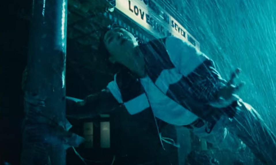 킹받는 연하남 그자체인 정국 솔로 뮤비 요약.jpgif | 인스티즈