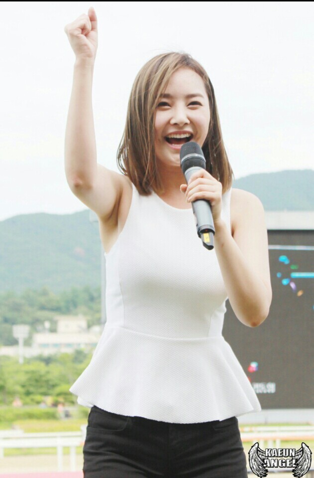 우희 겨드랑이 | 인스티즈