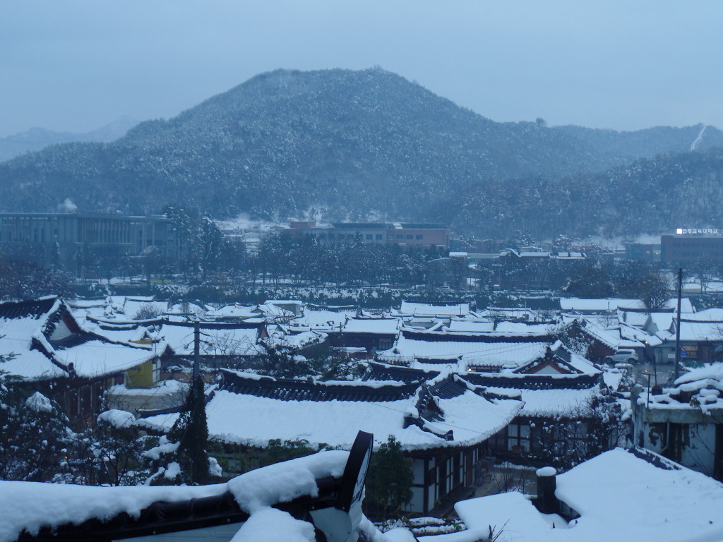 전주한옥마을 남천교 아치형의 아름다운 다리위의 한옥 누각 설경 및 야경 (안구정화) | 인스티즈