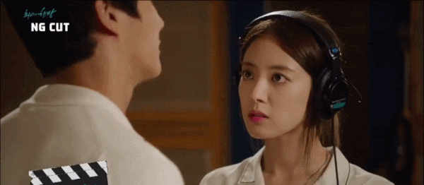 트위터에서 핫한 키스신NG장면.gif | 인스티즈