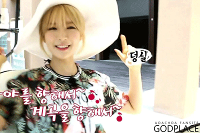 초아 vs 솔지 | 인스티즈