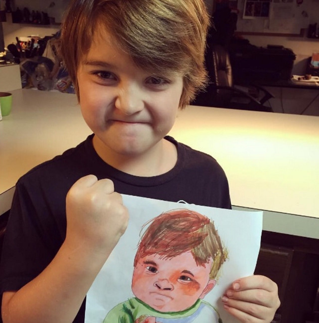 한 번쯤 봤을 법한 이 아기의 근황 | 인스티즈