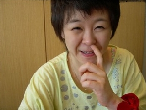 전형적인 중고딩때 일진 무리중에 꼭 있는 애들 (무릎꿇고들어오시긔) | 인스티즈