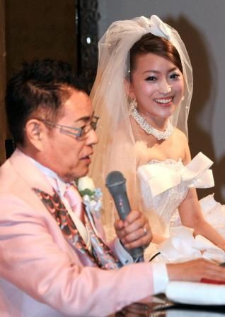 일본 연예인들의 결혼식 사진.jpg | 인스티즈