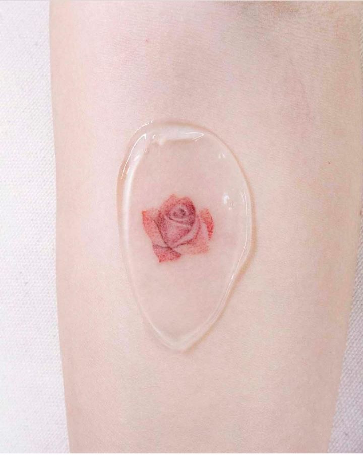 바늘로 한땀 한땀 찔러넣는 핸드포크 타투 | 인스티즈