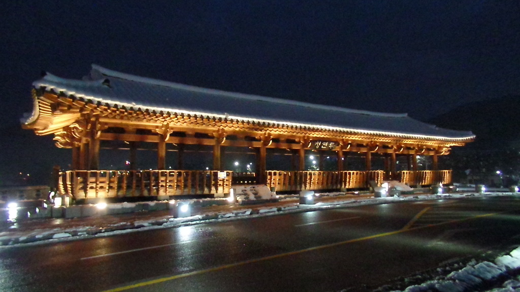 전주한옥마을 남천교 아치형의 아름다운 다리위의 한옥 누각 설경 및 야경 (안구정화) | 인스티즈