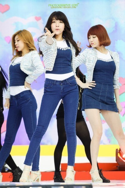 민아 다이어트 전후라고 돌아다니는 사진 | 인스티즈